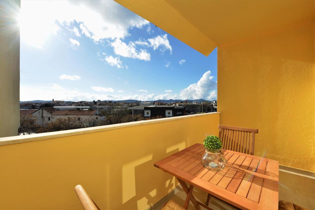 Apartman Lola Zadar Bagian luar foto