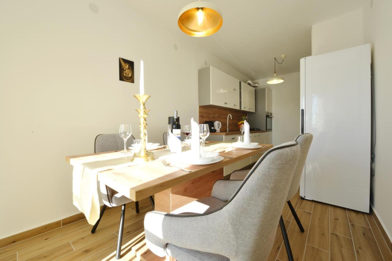 Apartman Lola Zadar Bagian luar foto